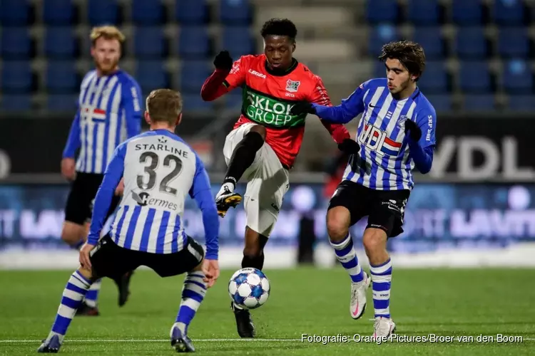 Vroege goal Okita genoeg voor zege van NEC in Eindhoven