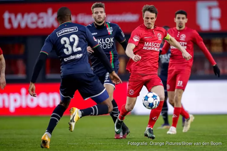 Almere City FC terug op tweede plaats na winst op NEC