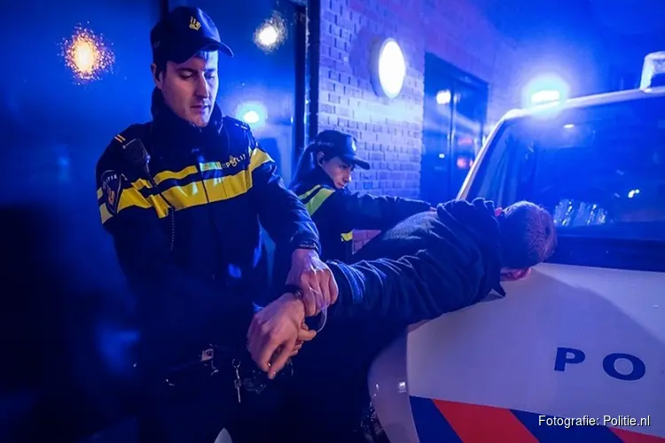 Politie vindt grote hoeveelheid verdovende middelen in een auto bij aanhouding in Nijmegen