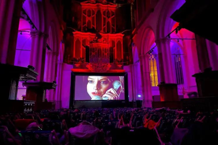 Cinema Palace in de Stevenskerk